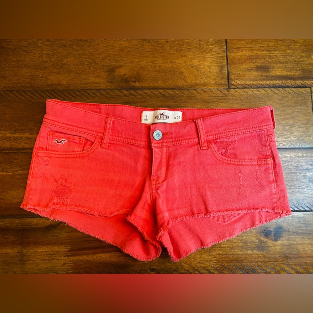 Women’s *Hollister* Red Jean Short Shorts Size 27